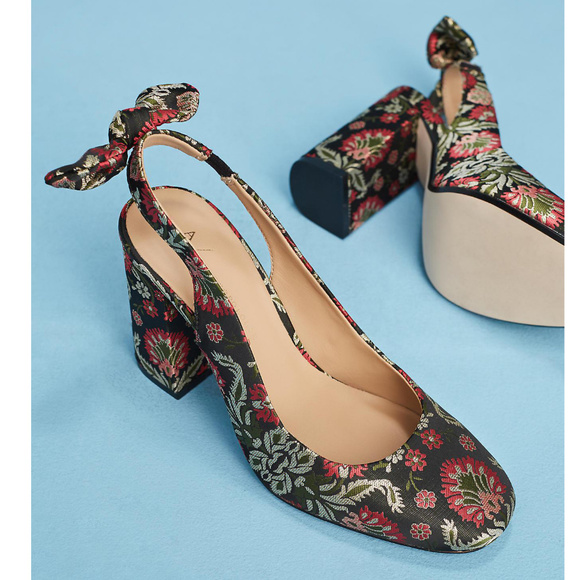 Anthropologie Floral Brocade Jacquard Heels Vintage Eclectic Pumps 7 - Picture 1 of 7